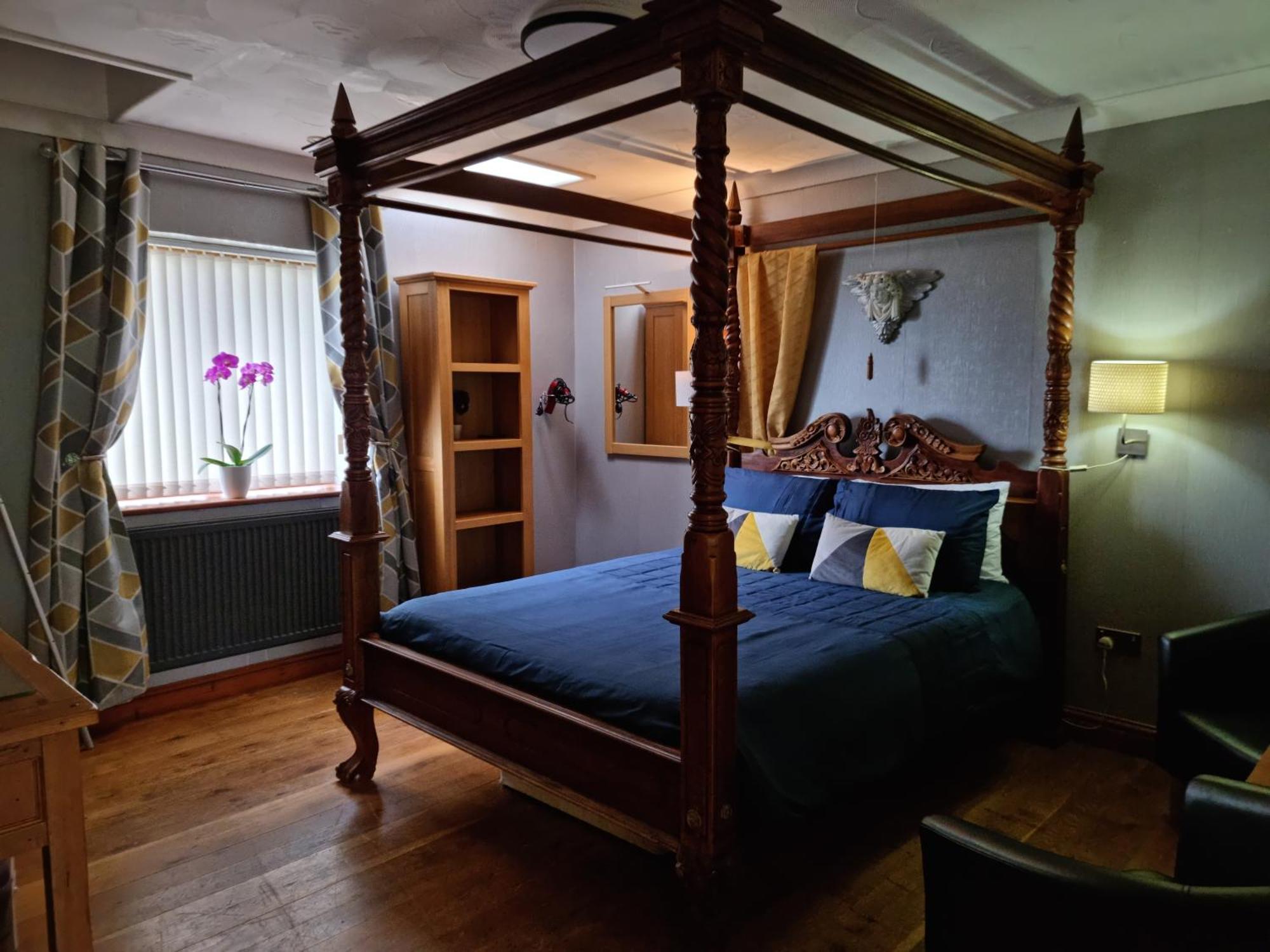 Castle Lodge - Brecon Beacons Accommodation Sennybridge Extérieur photo
